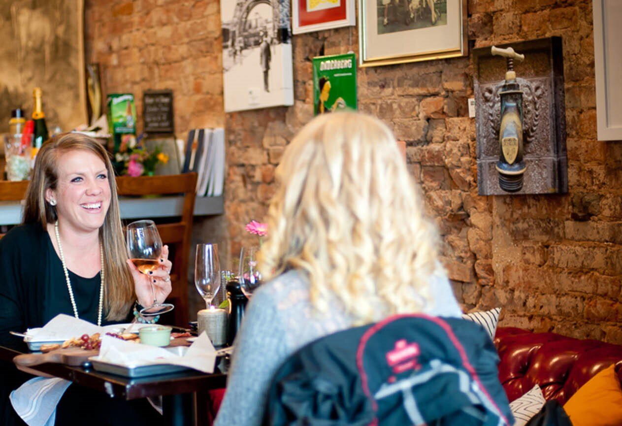 WebImages__0010_DowntownHuntsvilleRetailDining-6700